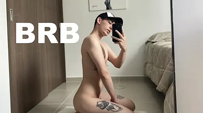 miketwink online show from March 21, 2025, 1:02 am