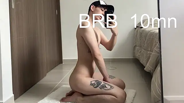 miketwink online show from September 28, 2025, 10:48 pm