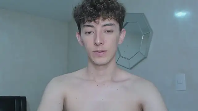 miketwink online show from November 18, 2025, 10:03 pm