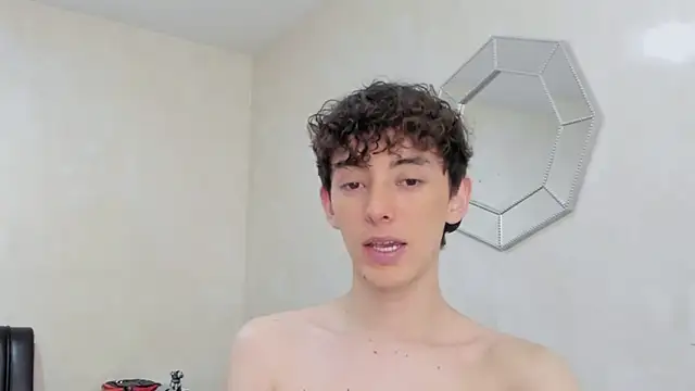 miketwink online show from December 20, 2025, 5:03 am