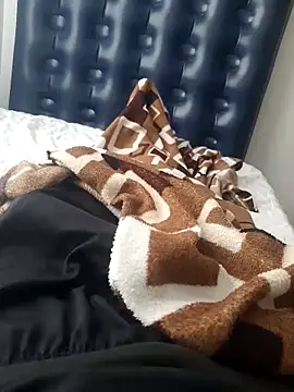 jhonnes  online show from March 5, 2025, 12:22 pm