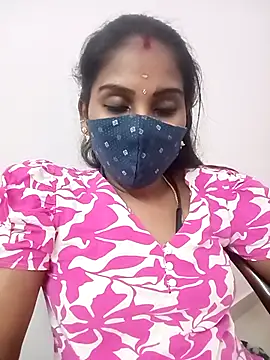 Snapshot of Tamil_roja17 chatting on February 14, 2026, 9:44 pm Tamil roja17 online show from February 14, 2026, 9:44 pm