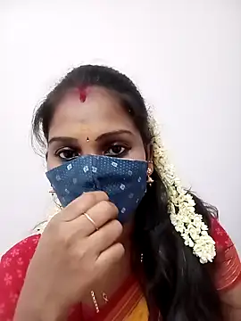 Snapshot of Tamil_roja17 chatting on March 8, 2026, 5:28 pm Tamil roja17 online show from March 8, 2026, 5:28 pm