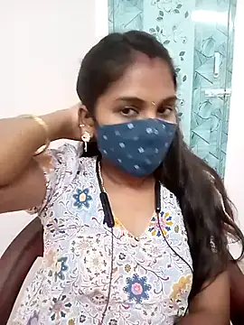 Snapshot of Tamil_roja17 chatting on April 2, 2026, 5:05 am Tamil roja17 online show from April 2, 2026, 5:05 am