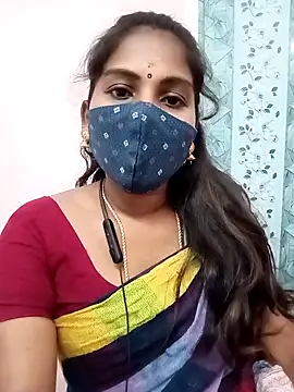 Snapshot of Tamil_roja17 chatting on April 4, 2026, 5:32 pm Tamil roja17 online show from April 4, 2026, 5:32 pm