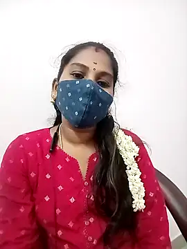 Snapshot of Tamil_roja17 chatting on April 6, 2026, 5:14 pm Tamil roja17 online show from April 6, 2026, 5:14 pm