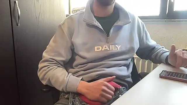 bullyboyy online show from January 27, 2025, 9:02 am