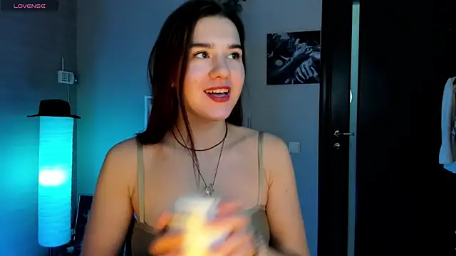 Sweetie Catt online show from February 18, 2025, 8:27 am