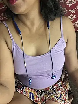 Snapshot of Cute_Jiyaa chatting on June 23, 2026, 6:28 pm Cute Jiyaa online show from June 23, 2026, 6:28 pm