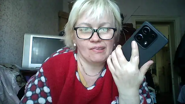 Snapshot of Mayya4321 chatting on March 10, 2026, 11:15 am Mayya4321 online show from March 10, 2026, 11:15 am