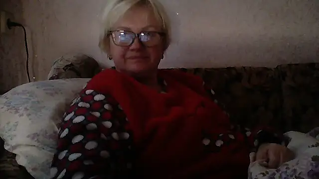 Snapshot of Mayya4321 chatting on April 13, 2026, 1:38 pm Mayya4321 online show from April 13, 2026, 1:38 pm