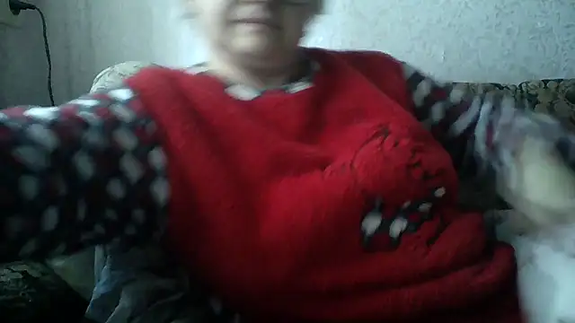 Snapshot of Mayya4321 chatting on April 15, 2026, 11:28 am Mayya4321 online show from April 15, 2026, 11:28 am
