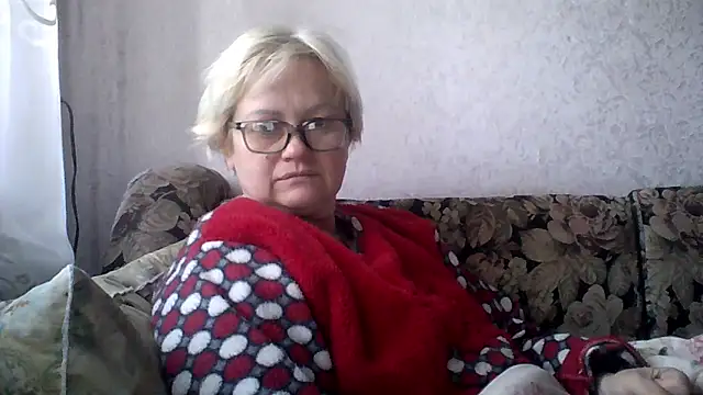 Snapshot of Mayya4321 chatting on April 19, 2026, 6:46 am Mayya4321 online show from April 19, 2026, 6:46 am
