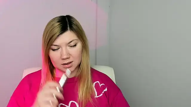 Lola moree online show from February 5, 2025, 12:27 pm