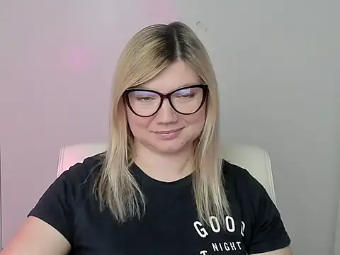 Lola moree online show from October 3, 2025, 11:51 am