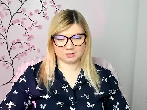 Lola moree online show from December 19, 2025, 12:56 pm