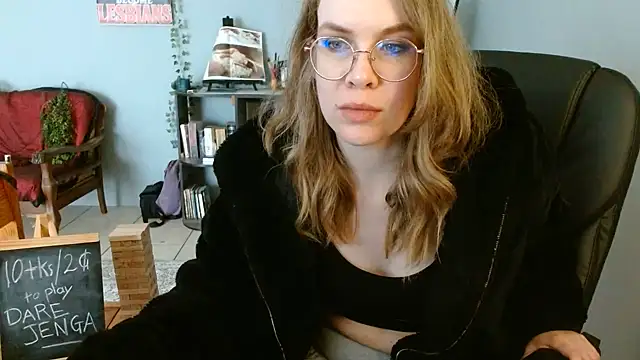 Snapshot of Chill_Billie chatting on June 16, 2026, 11:24 am Chill Billie online show from June 16, 2026, 11:24 am