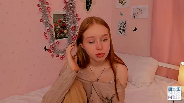 Snapshot of DarylBody chatting on February 18, 2025, 7:52 pm DarylBody online show from February 18, 2025, 7:52 pm