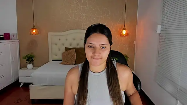Snapshot of Hadley_ chatting on June 17, 2026, 3:09 am Hadley online show from June 17, 2026, 3:09 am