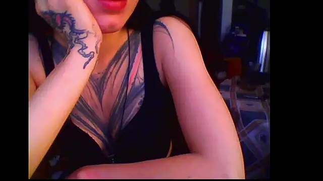Snapshot of RussNocturnal chatting on May 13, 2026, 1:03 am RussNocturnal online show from May 13, 2026, 1:03 am