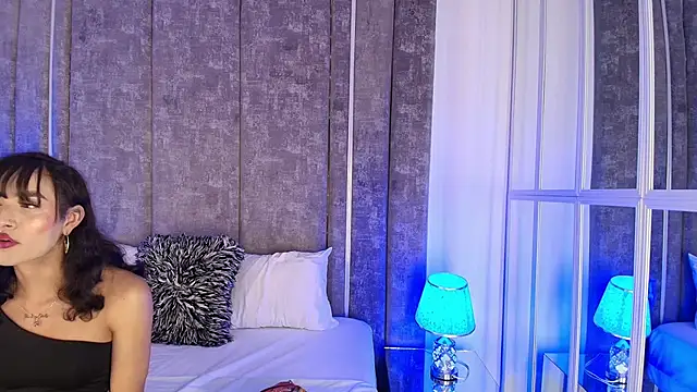 AliDiaz  online show from February 5, 2026, 7:40 pm