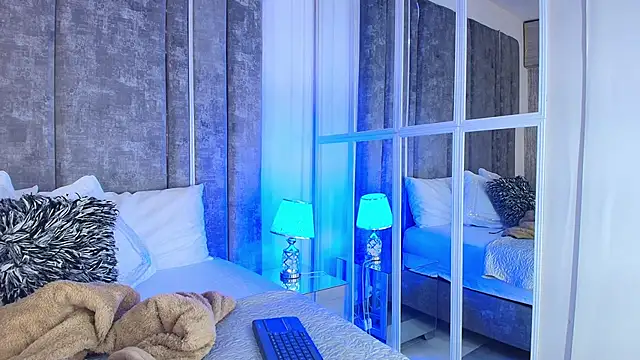 AliDiaz  online show from March 5, 2026, 7:32 pm