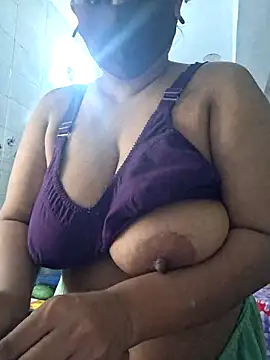 Snapshot of sona-pakhi01 chatting on October 14, 2025, 6:14 am sona-pakhi01 online show from October 14, 2025, 6:14 am