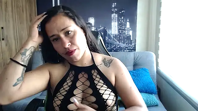 Snapshot of kamila_lovee chatting on November 4, 2025, 1:21 pm kamila lovee online show from November 4, 2025, 1:21 pm