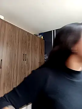 Snapshot of kamila_lovee chatting on November 14, 2025, 8:07 pm kamila lovee online show from November 14, 2025, 8:07 pm