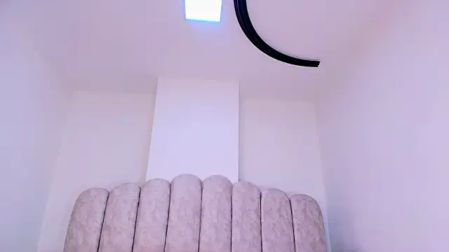 sharlott miller online show from January 7, 2026, 11:56 am