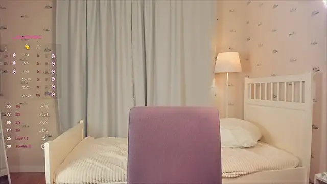 OdetteAven online show from February 2, 2025, 8:35 am