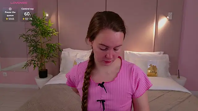 JaniceCollins online show from April 9, 2026, 1:38 am