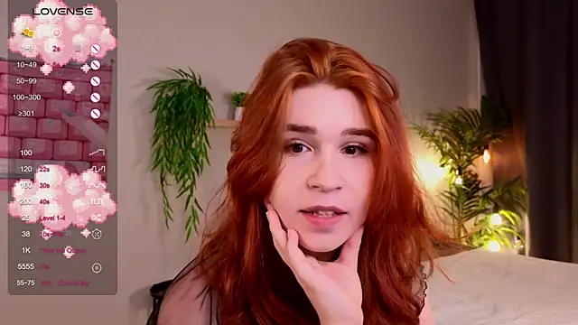 Anncouette  online show from March 12, 2025, 7:02 am