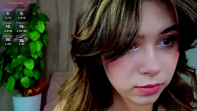 Hotary Yuko online show from March 3, 2025, 1:42 pm