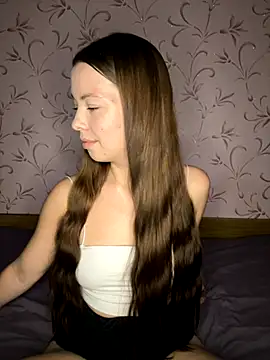 Snapshot of Arielle_Swan chatting on November 29, 2025, 1:47 pm Arielle Swan online show from November 29, 2025, 1:47 pm