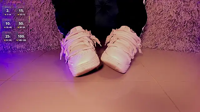 aleya bliss online show from November 20, 2025, 3:07 am