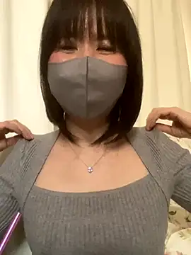 Snapshot of MURA-saki chatting on December 2, 2025, 3:12 am MURA-saki online show from December 2, 2025, 3:12 am
