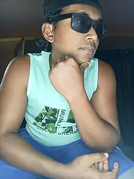 bigcock thick online show from February 12, 2026, 4:13 pm