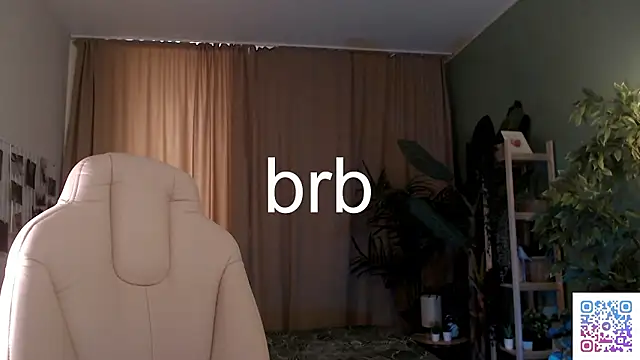 Gretchen Mol online show from March 22, 2026, 7:34 am