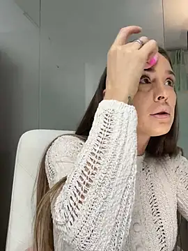 Anya-Ray online show from February 10, 2025, 11:57 am