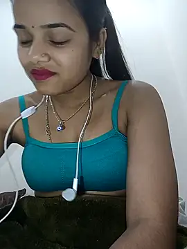 Snapshot of RAYI_123 chatting on February 4, 2025, 5:12 pm RAYI 123 online show from February 4, 2025, 5:12 pm