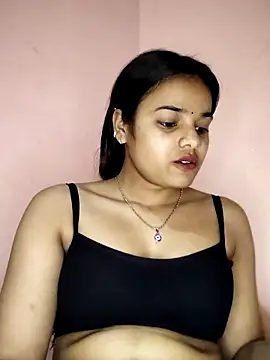 Snapshot of RAYI_123 chatting on March 1, 2025, 7:51 am RAYI 123 online show from March 1, 2025, 7:51 am