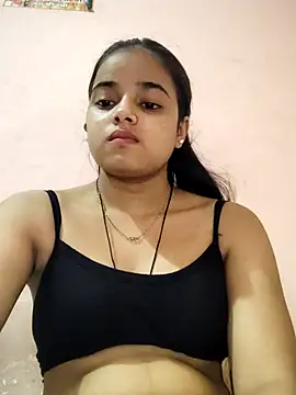 Snapshot of RAYI_123 chatting on September 13, 2025, 5:40 am RAYI 123 online show from September 13, 2025, 5:40 am