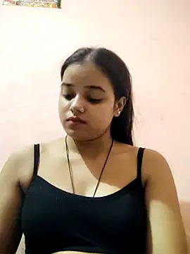 Snapshot of RAYI_123 chatting on October 1, 2025, 4:46 pm RAYI 123 online show from October 1, 2025, 4:46 pm