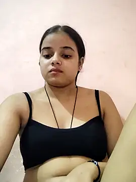 Snapshot of RAYI_123 chatting on October 5, 2025, 5:55 pm RAYI 123 online show from October 5, 2025, 5:55 pm