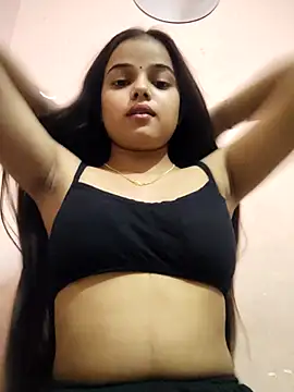 Snapshot of RAYI_123 chatting on November 5, 2025, 6:46 am RAYI 123 online show from November 5, 2025, 6:46 am