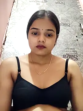 Snapshot of RAYI_123 chatting on November 12, 2025, 4:46 am RAYI 123 online show from November 12, 2025, 4:46 am