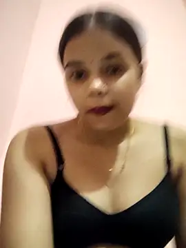 Snapshot of RAYI_123 chatting on November 12, 2025, 5:02 pm RAYI 123 online show from November 12, 2025, 5:02 pm