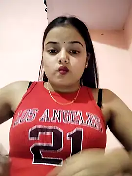 Snapshot of RAYI_123 chatting on December 3, 2025, 6:43 am RAYI 123 online show from December 3, 2025, 6:43 am