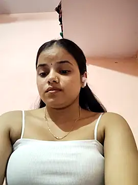 Snapshot of RAYI_123 chatting on March 8, 2026, 2:54 pm RAYI 123 online show from March 8, 2026, 2:54 pm